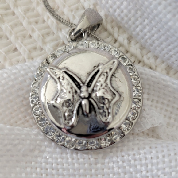 Ginger Snap necklace and 8 additional Snaps - Picture 9 of 13